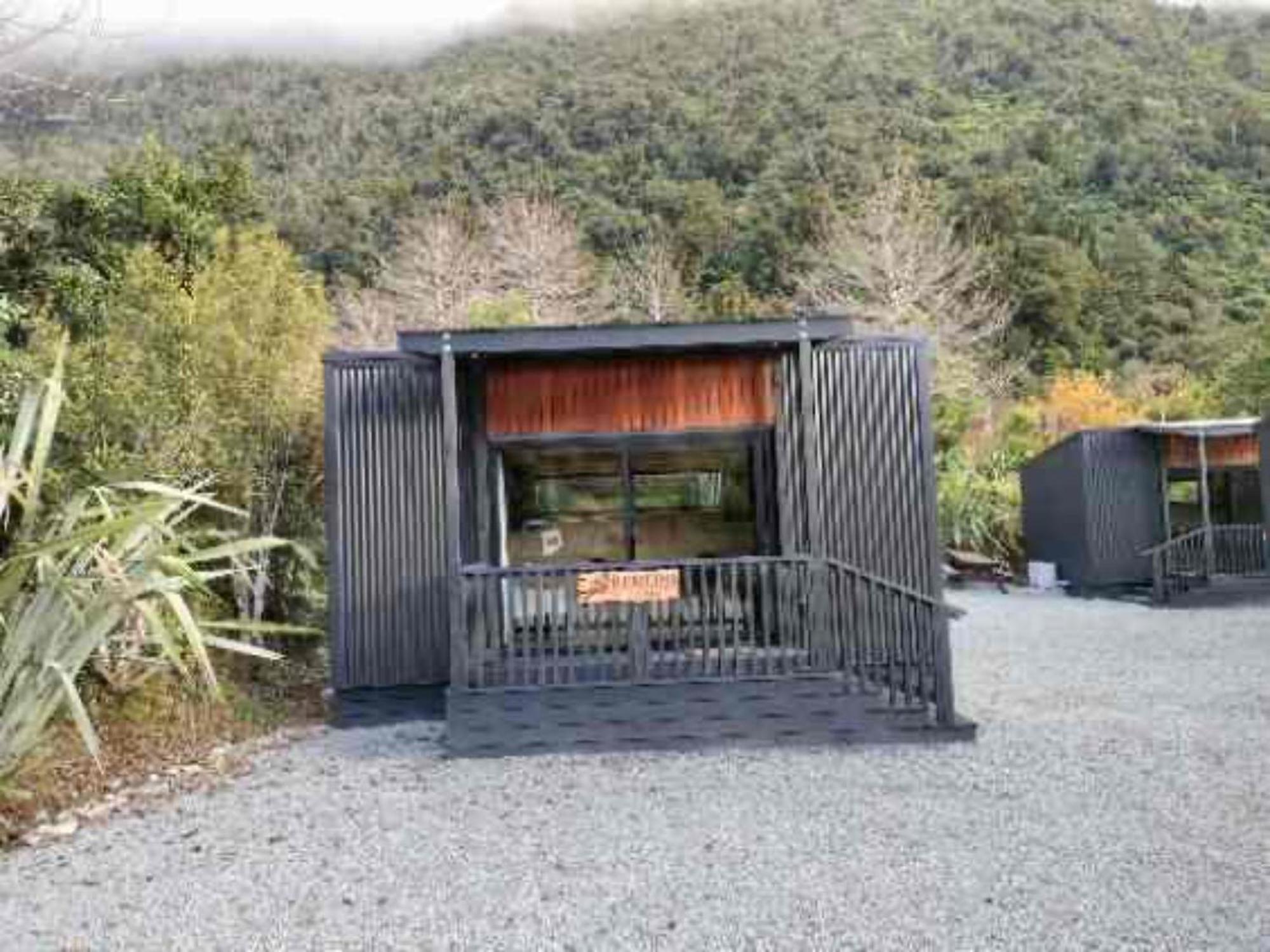 Jackson'S Retreat Alpine Holiday Park Jacksons المظهر الخارجي الصورة